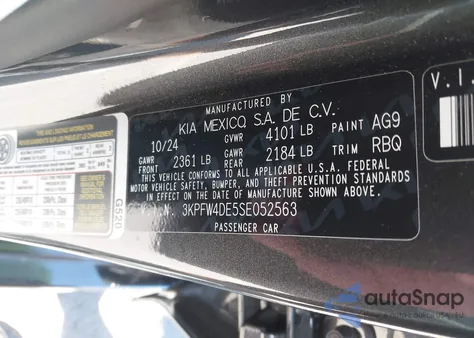 2025 Kia K4 Gt-Line z USA, uszkodzony, nr VIN 3KPFW4DE5SE052563